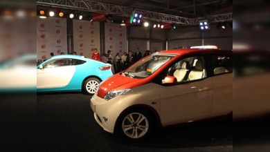 Presentado en Rusia el prototipo del híbrido Ё-mobil