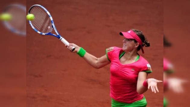 Pavliuchénkova vence a Stosur y se mete en cuartos de final del Masters de Madrid