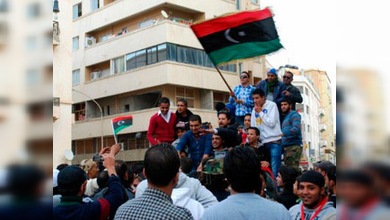 Libia: revive la indignación, esta vez contra el CNT