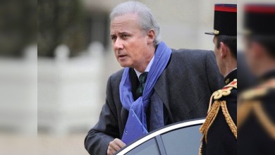 Funcionario francés dimite tras ser investigado por agresión sexual