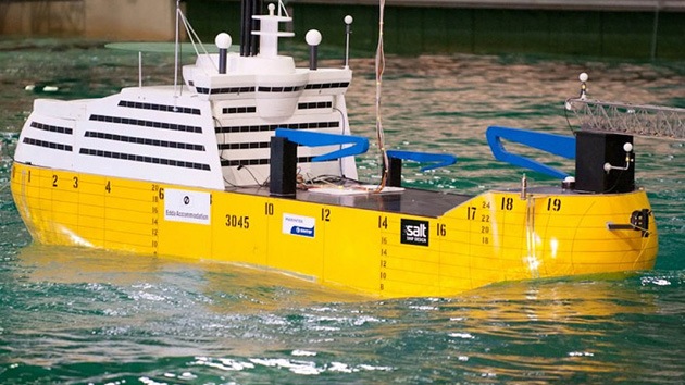 Construyen un barco inmune al oleaje