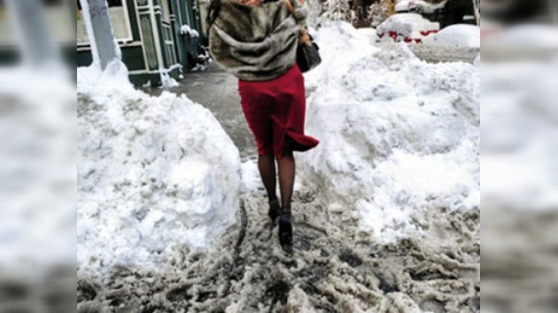 EE. UU. enfrenta una "monstruosa" tormenta de nieve
