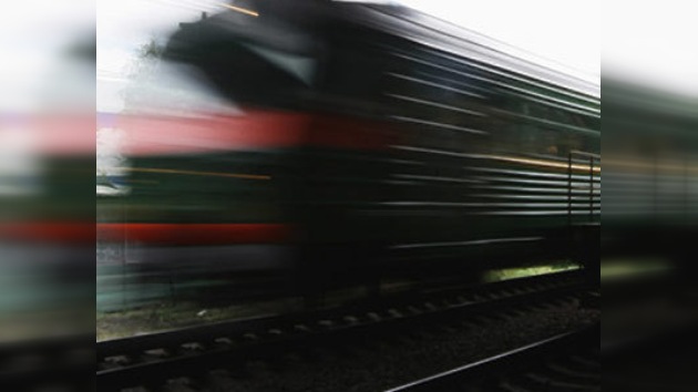 Al menos 40 muertos tras un choque de tren y autobús en Ucrania