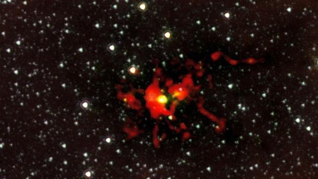 Captan el nacimiento de la estrella más gigantesca de la Vía Láctea
