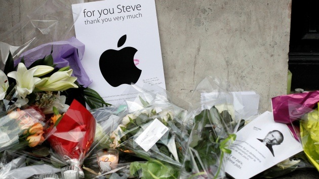 Cómo se convirtió en religión la tecnología de Steve Jobs