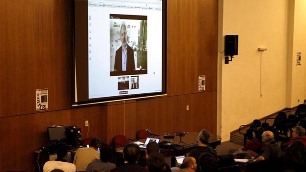 Assange: "EE.UU. pone en riesgo la soberanía en América Latina"