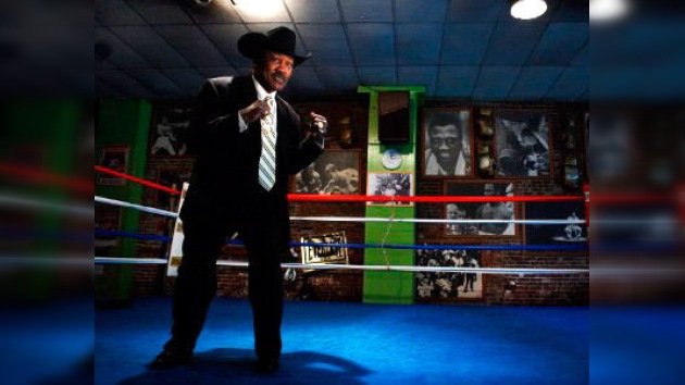 Frazier, el primer boxeador que ganó a Muhammad Ali, pierde la pelea contra el cáncer