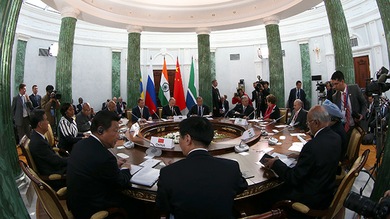Los BRICS fundarán en julio su propio banco y un fondo alternativo al FMI