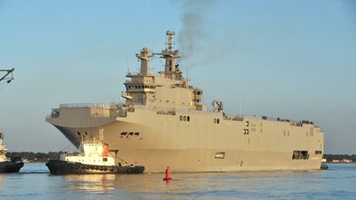 Botan en Francia el segundo portahelicópteros construido para Rusia