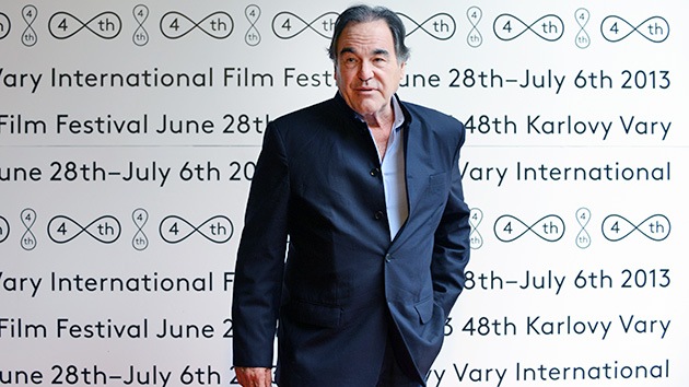 Oliver Stone: "A Obama le preocupa más cazar a Snowden que reformar el espionaje"