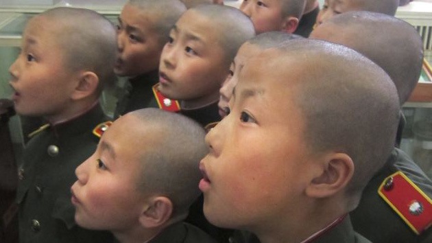 Video: Niños norcoreanos se entrenan duro para “vengarse de los imperialistas”