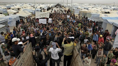 La ONU anuncia que el número de refugiados sirios llegó a un millón