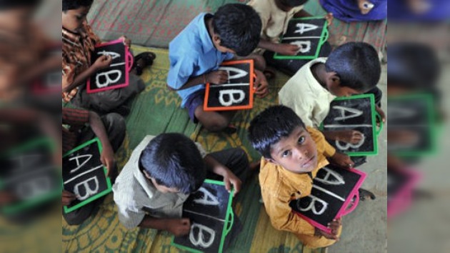 En el mundo 793 millones de personas no saben leer ni escribir