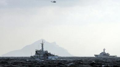 El Ejército chino 'se enfrenta' a Japón por las islas en disputa