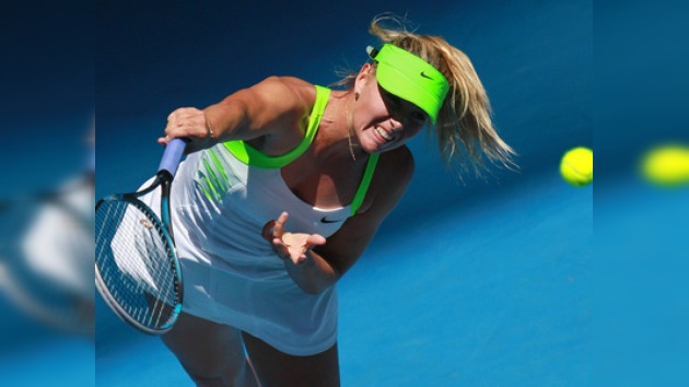 Sharápova y Zvonariova arrancan con buen pie en el Abierto de Australia