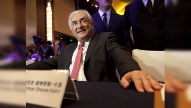 Dama de compañía belga denuncia maltratos por parte de Strauss-Kahn