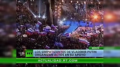 Vídeo: Simpatizantes de Vladímir Putin celebran en Moscú su victoria provisional