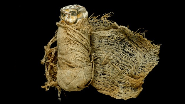 Video, fotos: Hallan enterramientos de una dinastía egipcia de 3.500 años de antigüedad