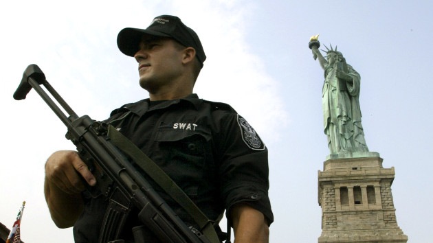 Sondeo en EE.UU.: La violación de libertades civiles preocupa ya más que el terrorismo