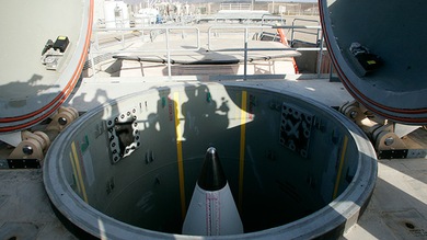 ¿Para qué EE.UU. gasta más en mantener su arsenal nuclear obsoleto?
