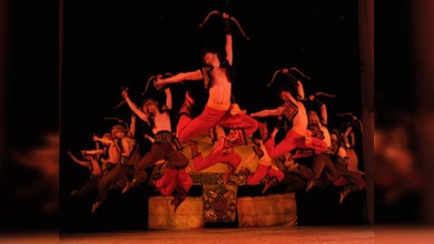 Camino hacia el baile