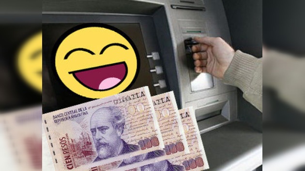 Un cajero generoso: le piden 20 pesos y entrega 100