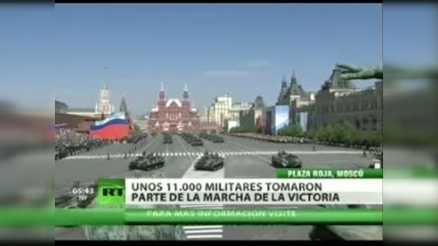EL DESFILE MILITAR EN LA PLAZA ROJA DE 2010 (versión completa)