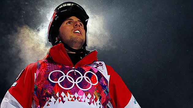 El esquiador canadiense que triunfa en Sochi inspirado por su hermano con parálisis