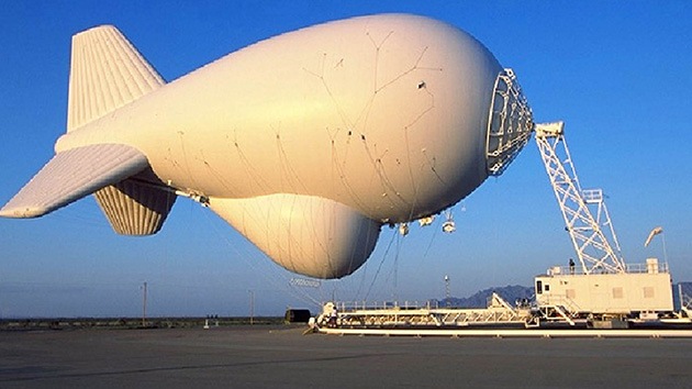 La Patrulla Fronteriza ensaya con globos de helio para vigilar la frontera mexicana