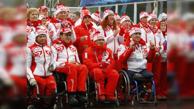 Dmítri Medvédev apoya a deportistas con posibilidades limitadas