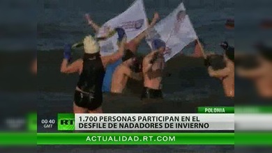 En Polonia la natación en agua fría congrega a más de 1.700 participantes