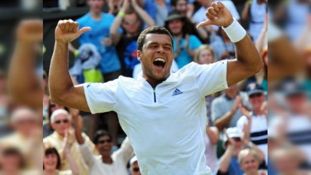 Tsonga tumba a Federer y alcanza su primera semifinal de Wimbledon