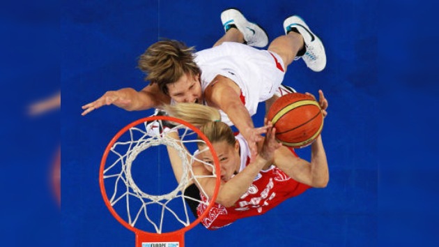 La selección femenina de Rusia pasó a la final del Eurobasket arrollando a República Checa