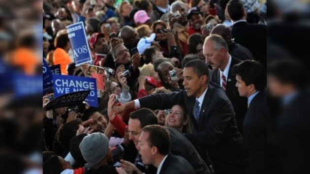 Los índices de popularidad de Obama siguen bajando