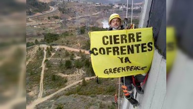 16 detenidos en la protesta de Greenpeace en la central de Cofrentes