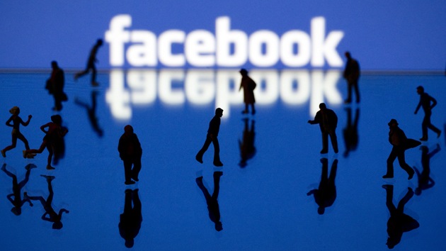 Secretos oscuros de Facebook: ¿qué hace la red social a sus espaldas?