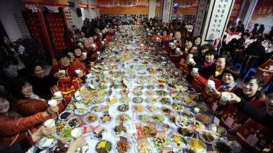 Chinos responden a EE.UU. su felicitación de Año Nuevo: ¡Devuélvenos el dinero!