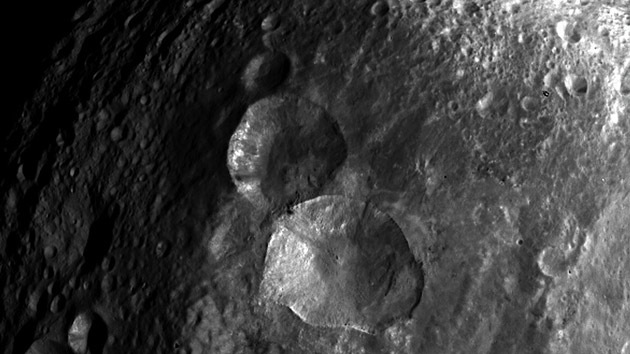 Un gigantesco asteroide esconde agua en el 'cinturón'