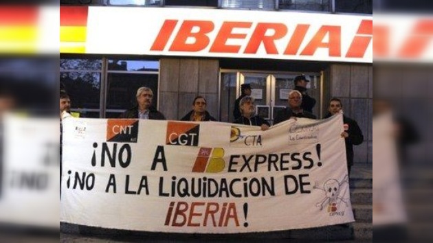 Nueva huelga en Iberia obliga a cancelar más de 150 vuelos