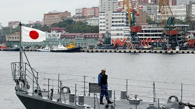 ¿Por qué Japón pretende dar marcha atrás y retomar sus relaciones militares con Rusia?