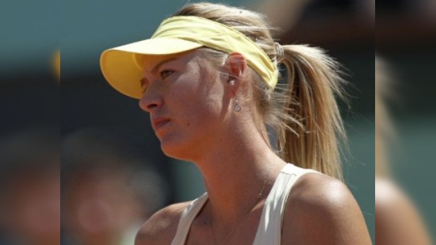 María Sharápova se despide de Roland Garros tras caer en semifinales ante Li Na