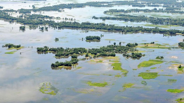 FOTOS: La fuerte inundación azota el este de la India