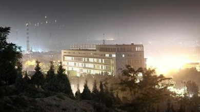 FOTOS: Infierno en un hospital militar afgano bajo control de EE.UU.