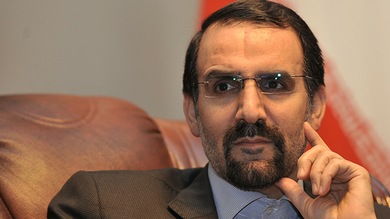 Embajador iraní en Rusia: "Irán suministrará petróleo a Rusia en breve"