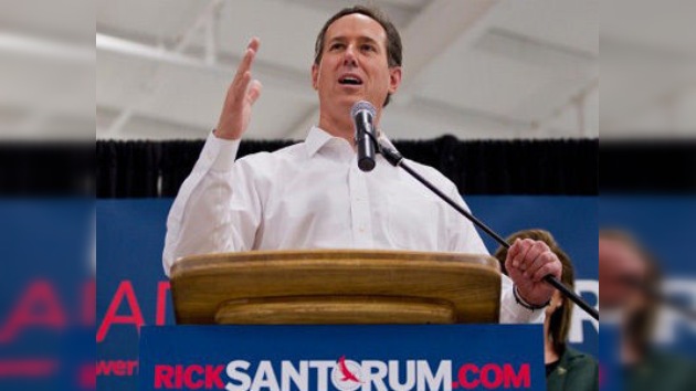 Santorum arrasa en Kansas, mientras Romney asegura su candidatura en Wyoming