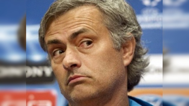Gays y lesbianas de Europa acusan a Mourinho de homofobia