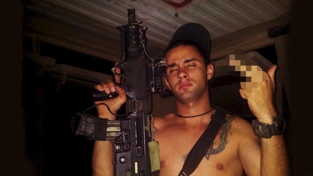 Drogado, desnudo y armado: otro israelí pone en peligro la reputación de su Ejército