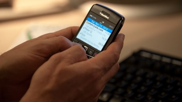 BlackBerry en una carta abierta a sus clientes: "Aún no estamos muertos"