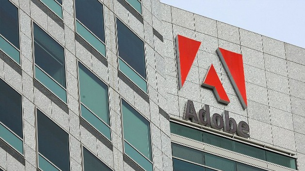 'Hackers' acceden a los datos de 2,9 millones de clientes de Adobe