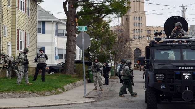 A Boston le cuesta cientos de millones de dólares al día el 'toque de queda'